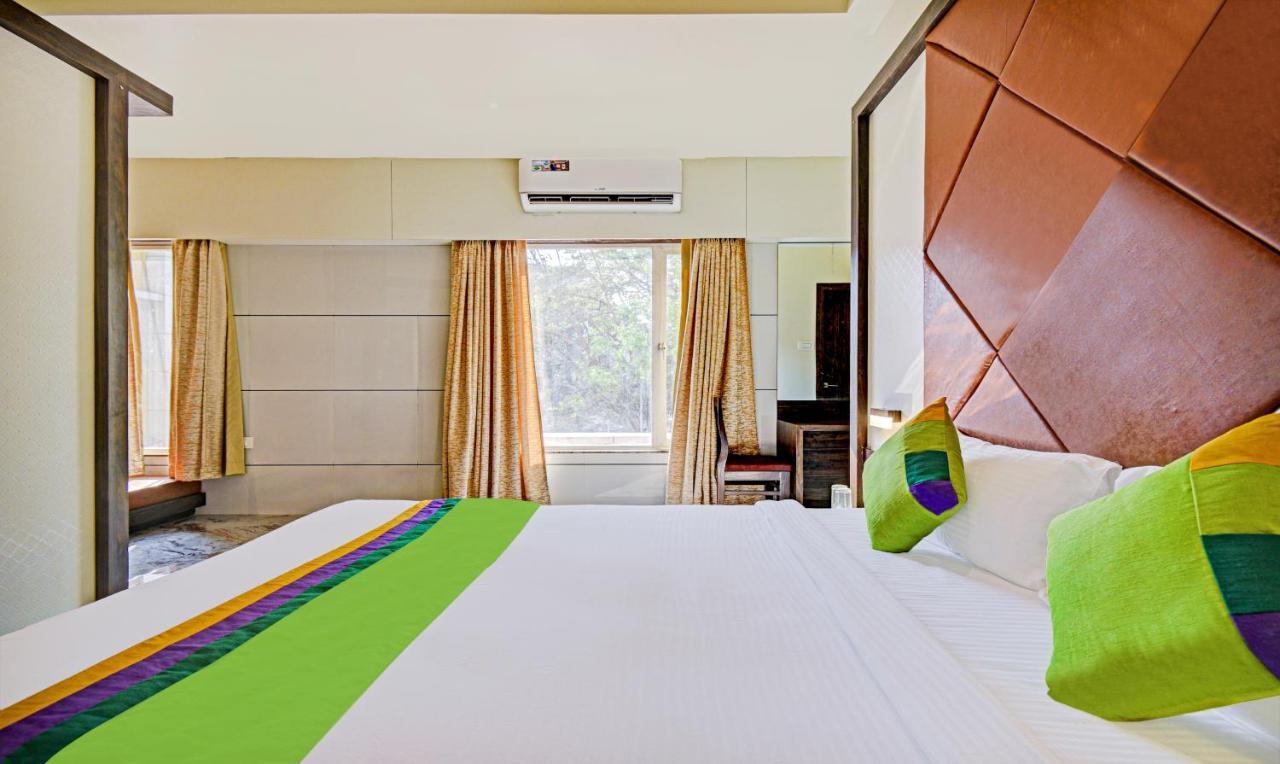 Treebo Trend Mb Residency Mumbai Exterior photo